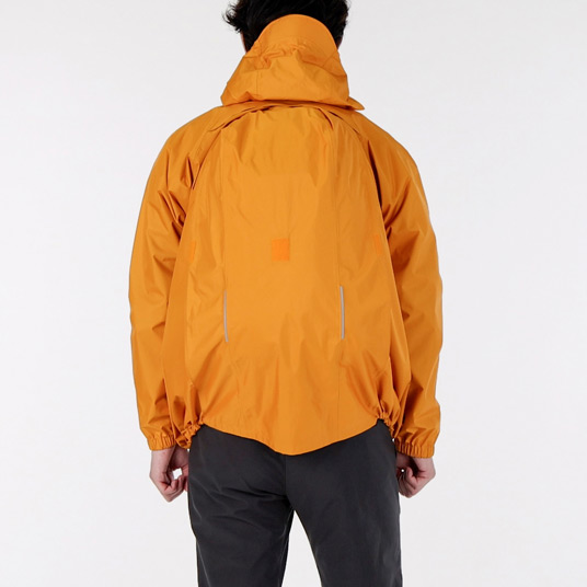 バックパック着用時のフィット感イメージ （30L）