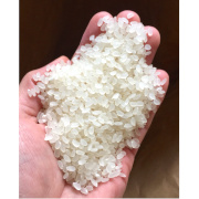 有機肥料を使い、栽培期間中の農薬・除草剤不使用で作ったこだわりのお米「つきあかり」3ｋｇ